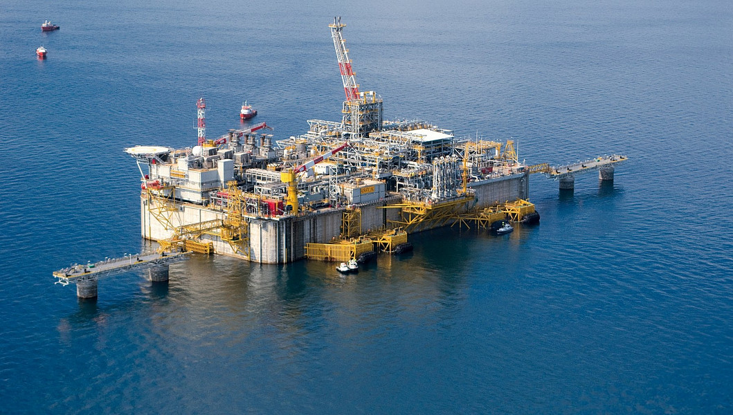  Maxiprogetto offshore di estrazione di gas e petrolio in Angola